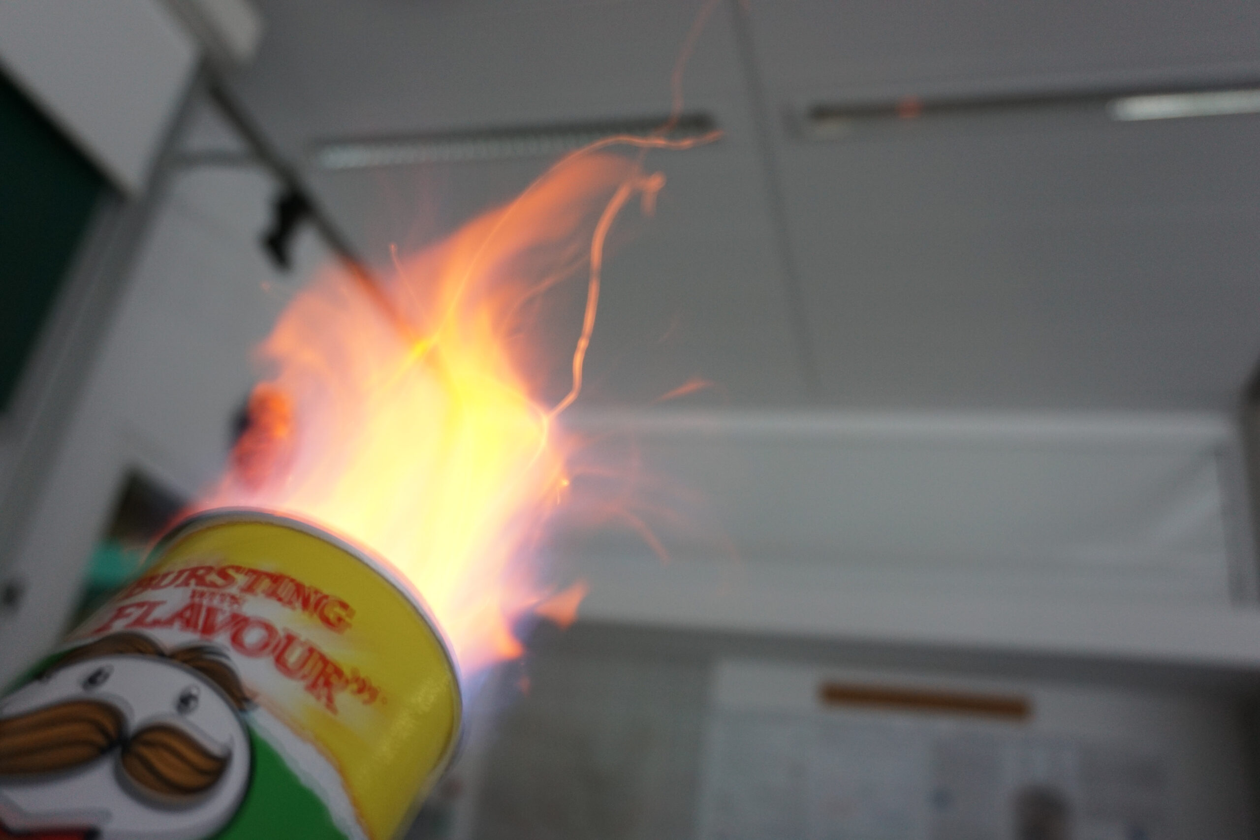 Chemie: Pringles-Rakete